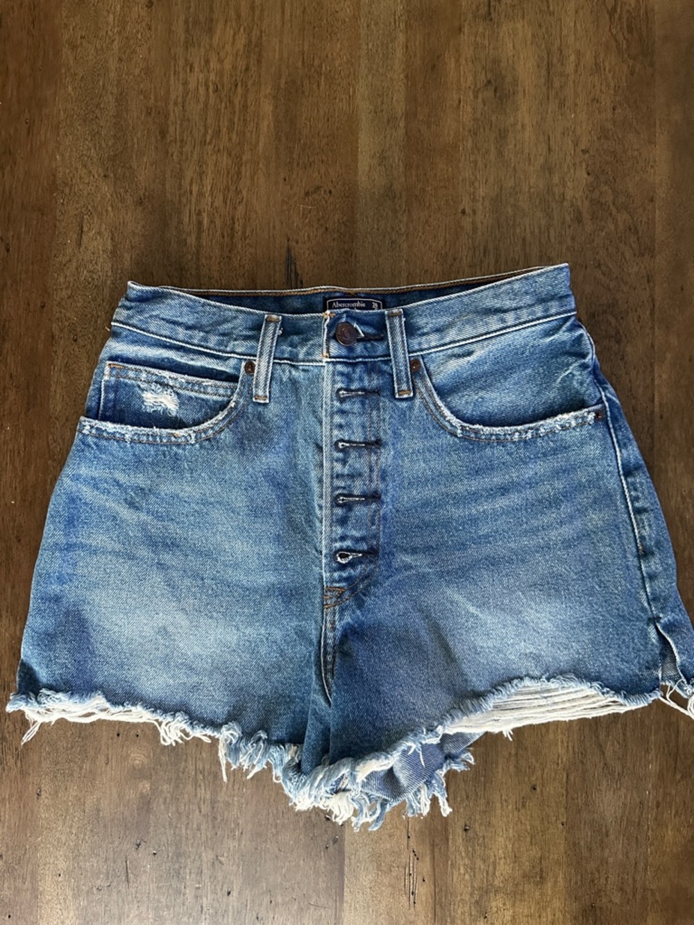 Abercrombie & Fitch Women’s Blue Button-Front Denim Natural Rise Shorts